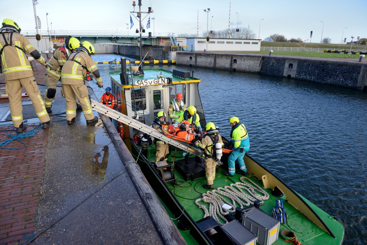 Overleg oefening Middensluis Terneuzen